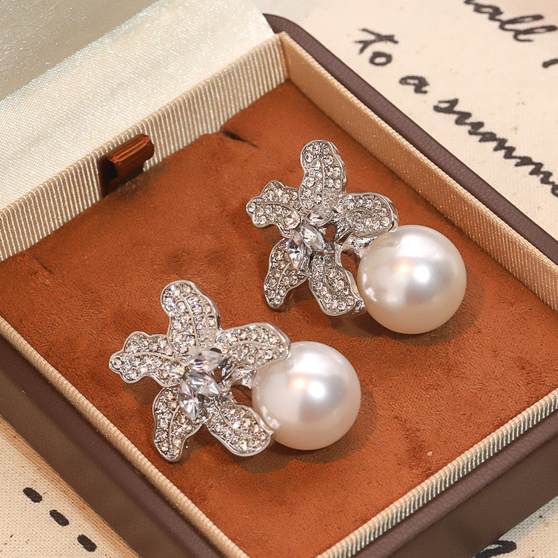 Silver Starfish Pearl