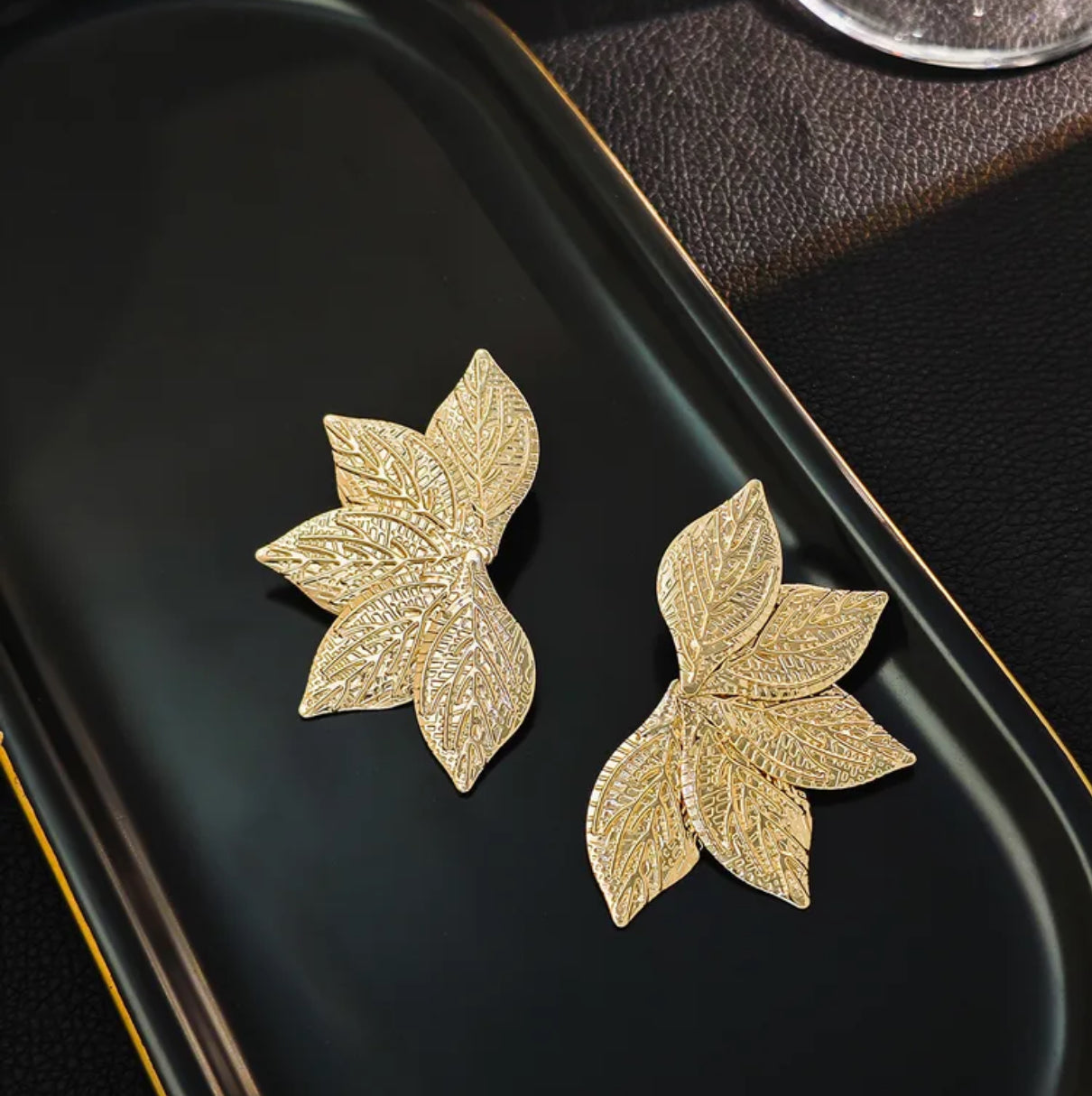 Exaggerated Gold Leaves