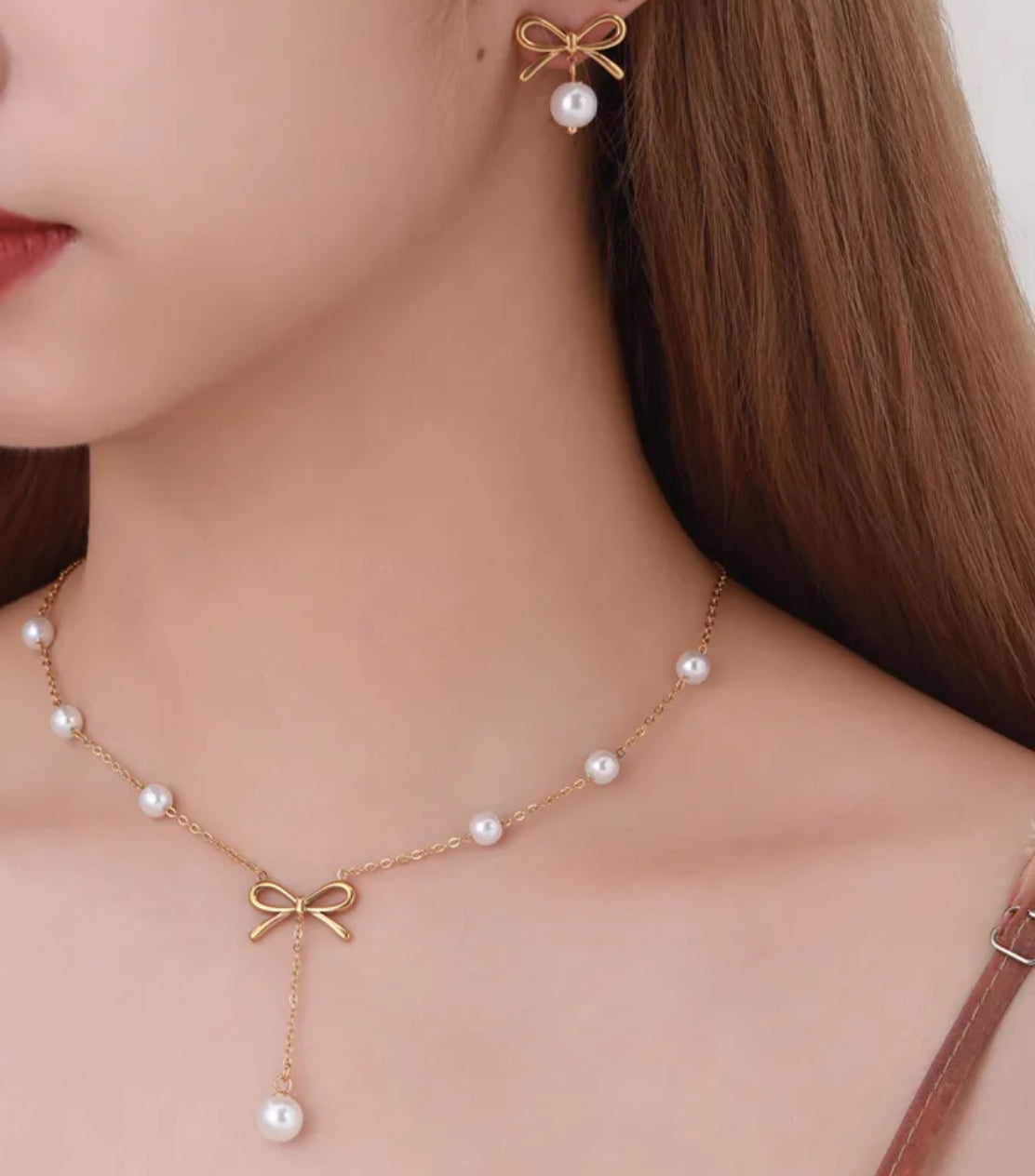 Bow Pearl Drop Necklace Set