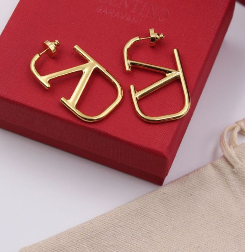 Classic V Earrings