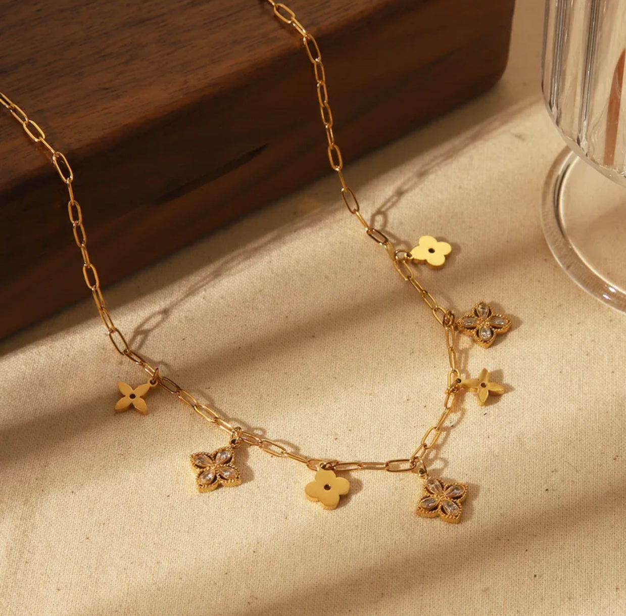 Romantic Gold Floral Valentine Necklace