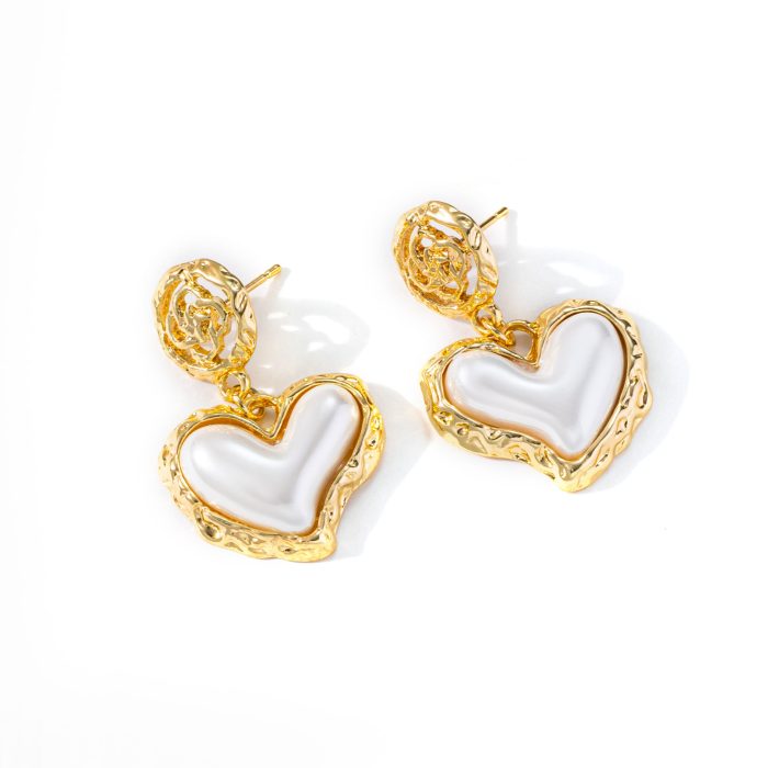Bougie White Hearts