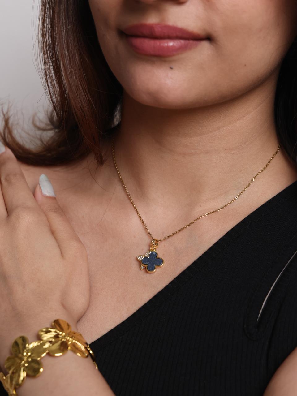 Midnight Clover Necklace