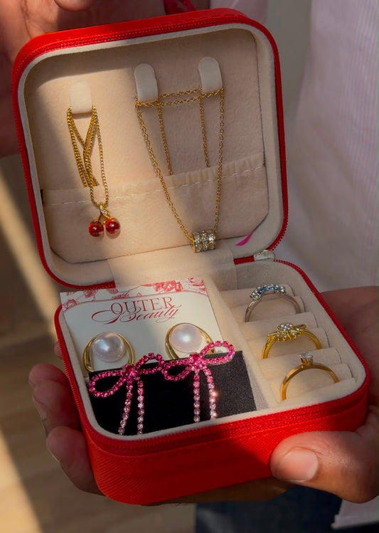 Gift Box With 7 Jewellery Pieces