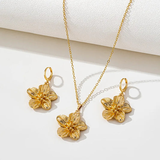 Floral Radiance Gold Gift Box