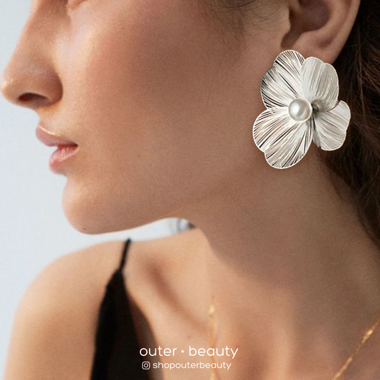 Silver Statement Daisy