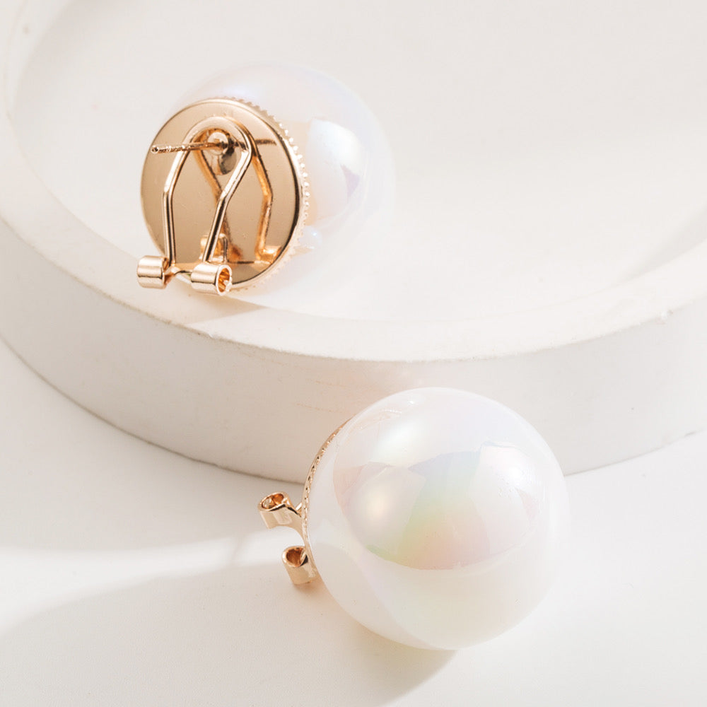 Celebrity Oversized Pearl