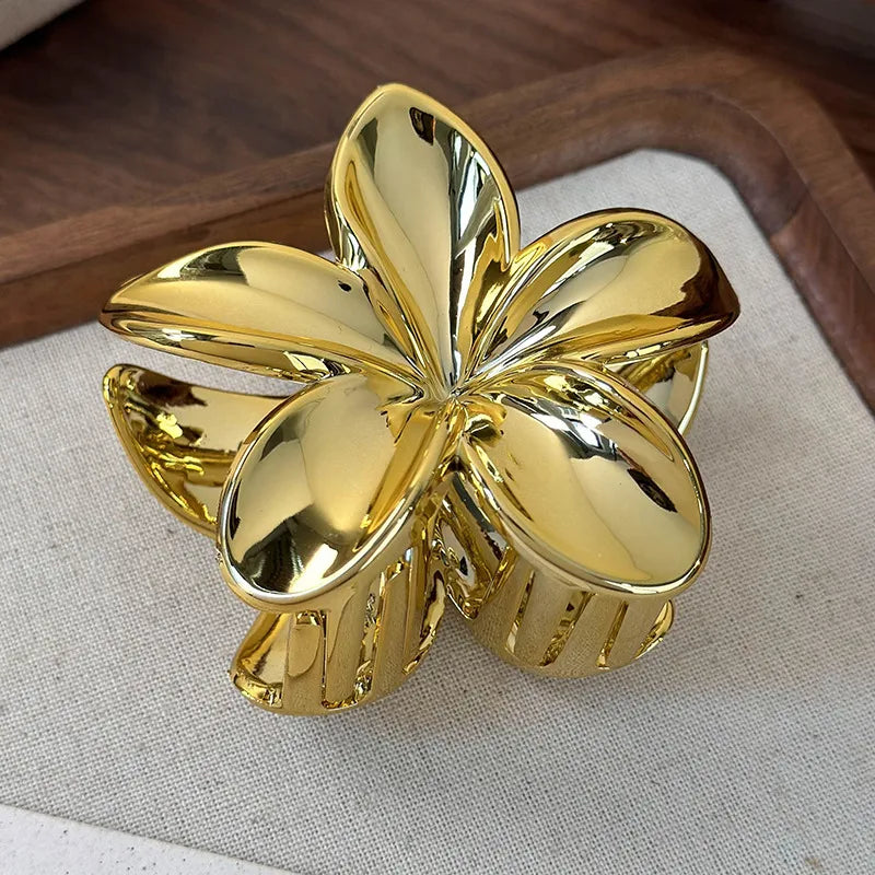 Golden Bloom Hair Claw