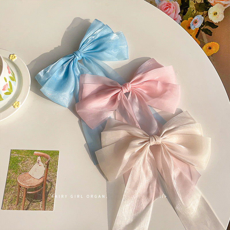 Sweet Cream Bow