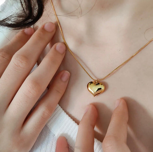 Golden Heart Pendant Necklace