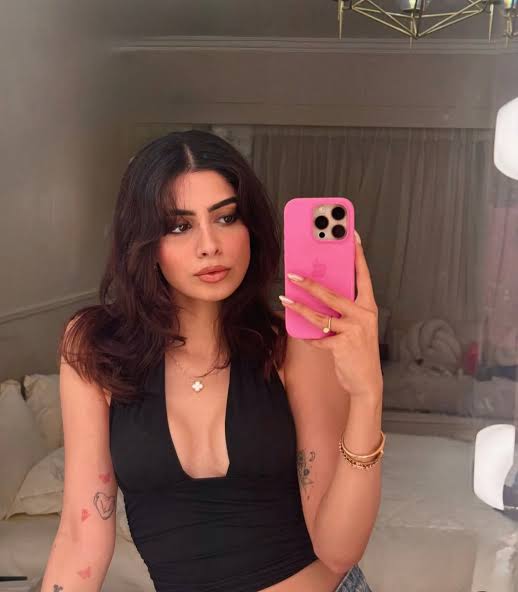 Celebrity Clover Necklace