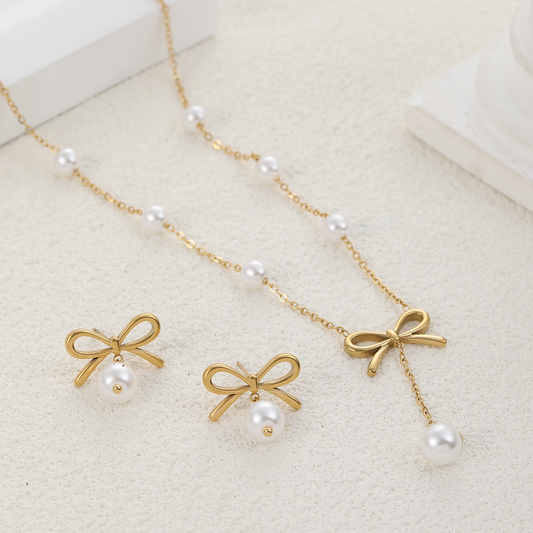Bow Pearl Drop Necklace Set
