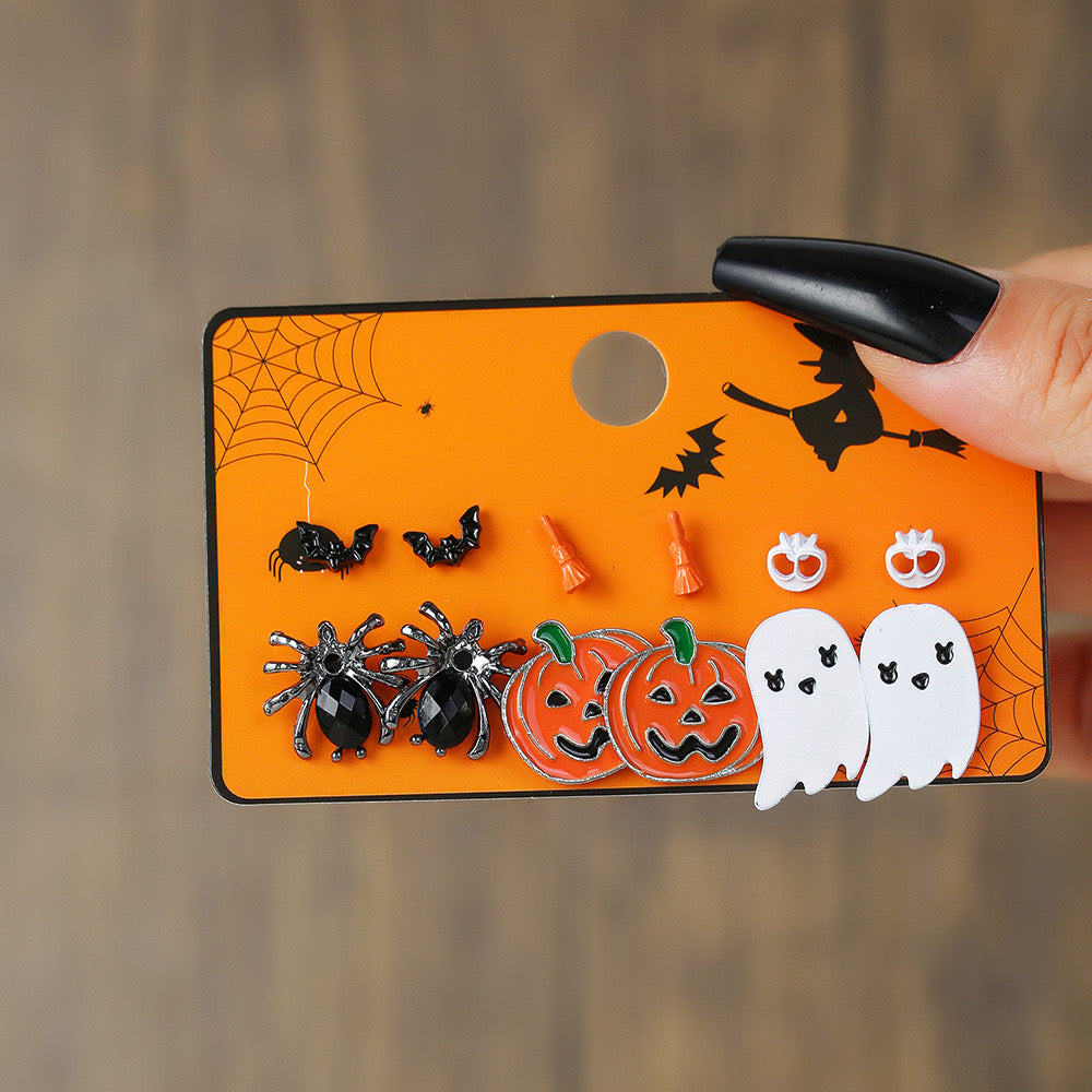 Ghouls & Glam Earrings Set