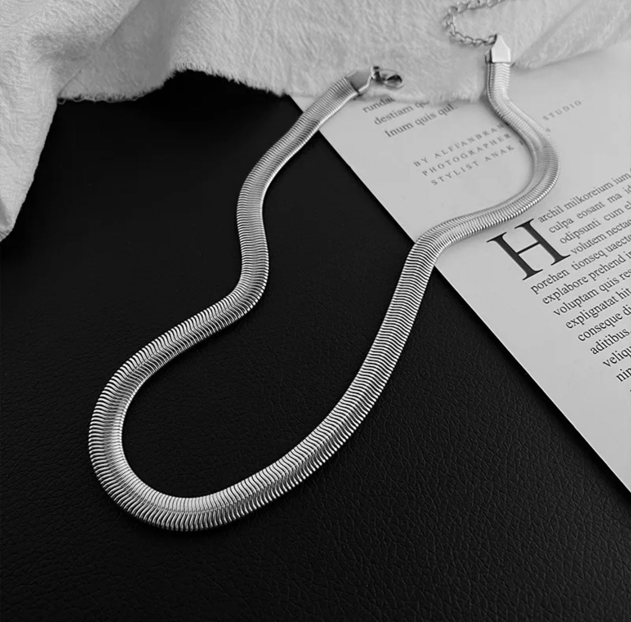 Serpentine Elegance Necklace