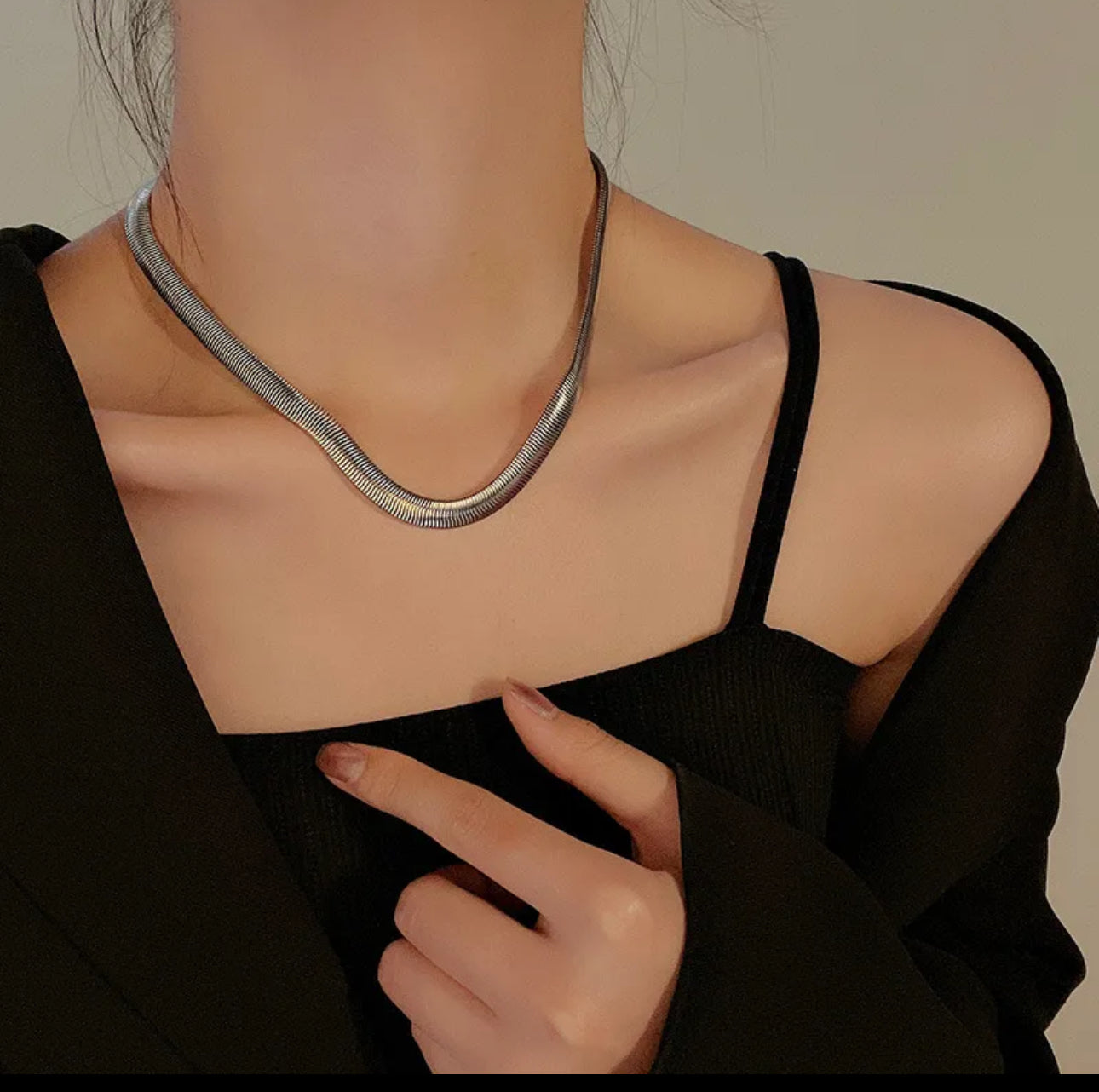 Serpentine Elegance Necklace