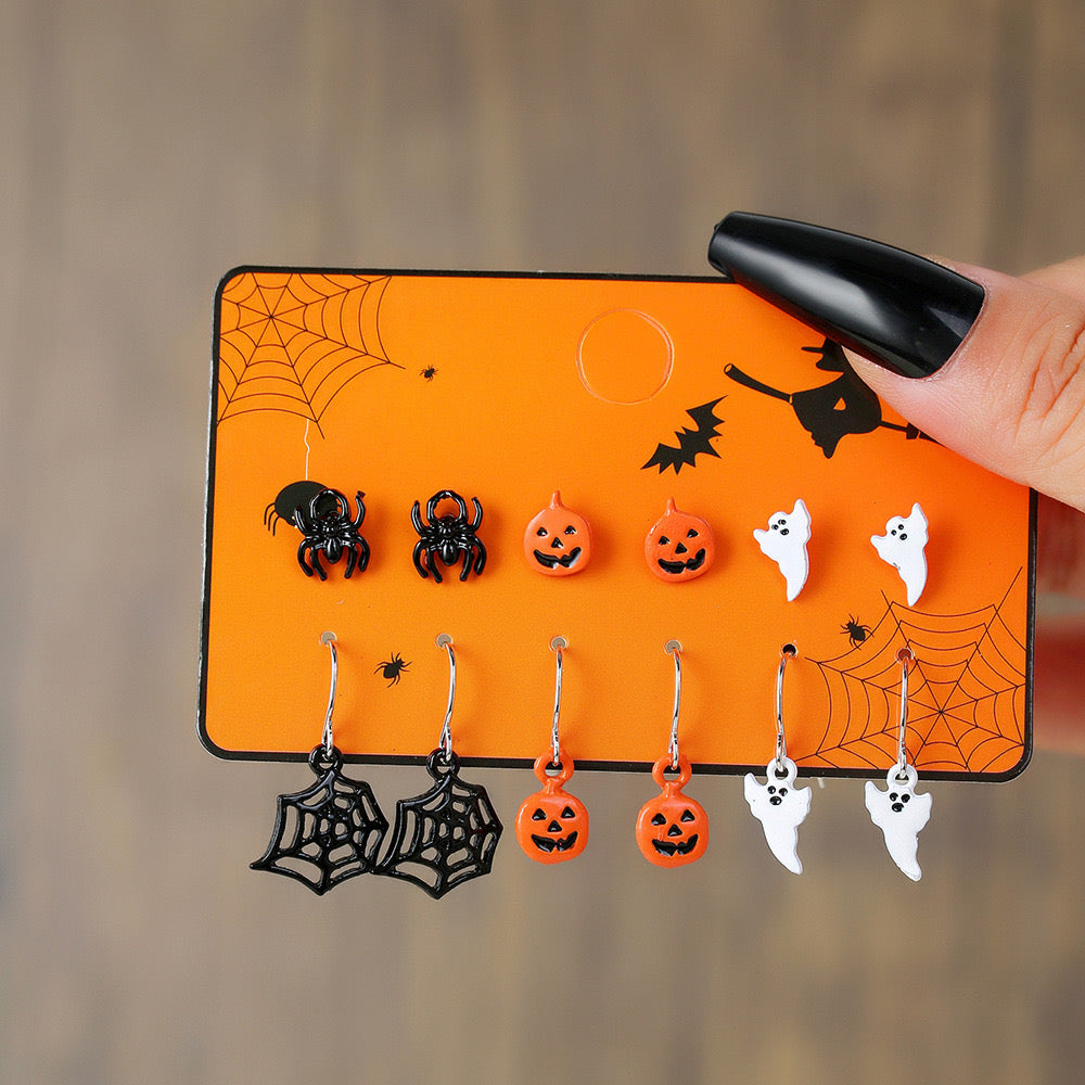 Ghouls & Glam Earrings Set