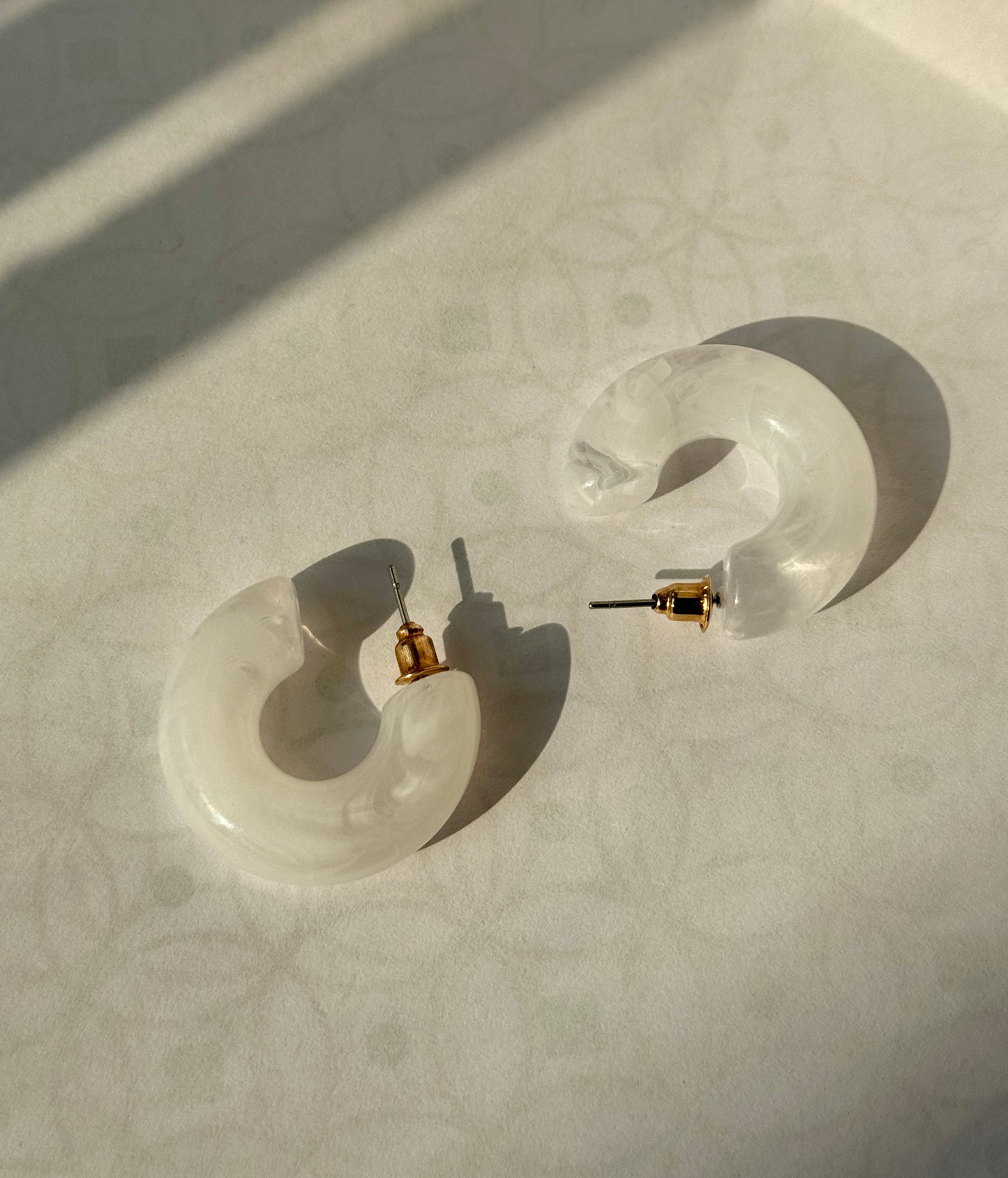 Summer Resin Hoops