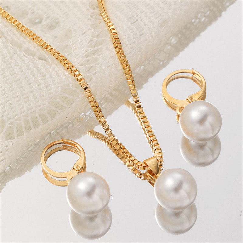 Ivory Luxe Pearl Set