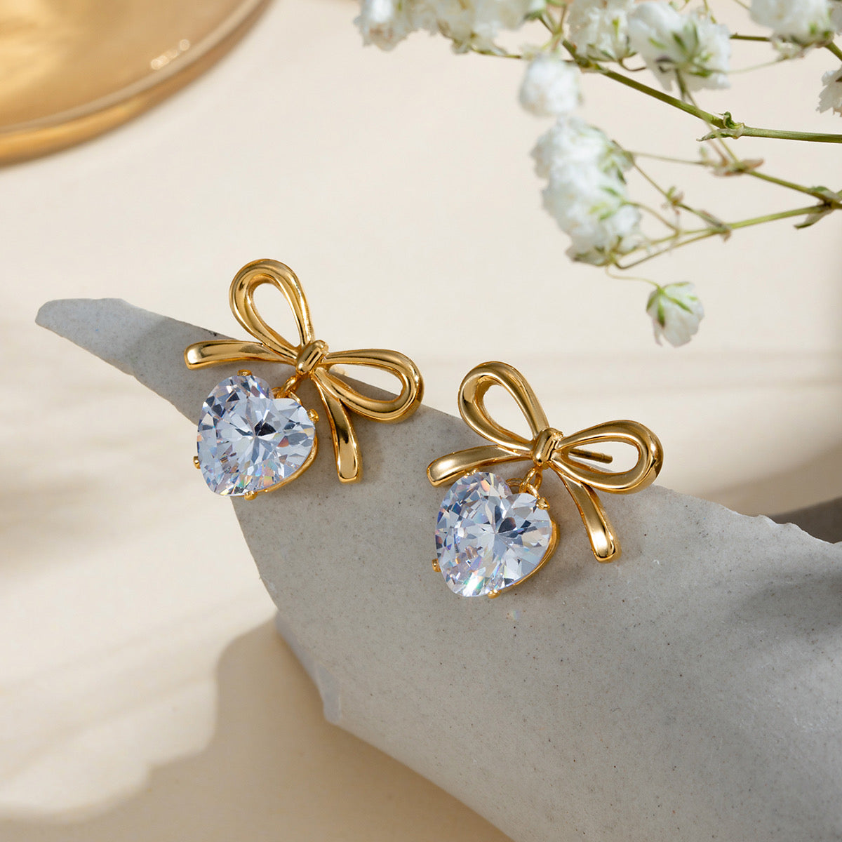 Diamond Bow