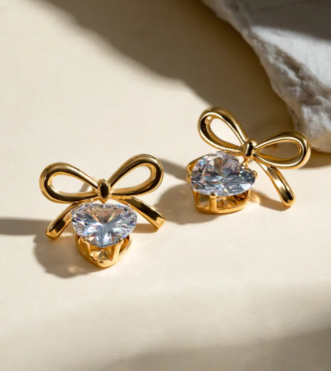 Diamond Bow