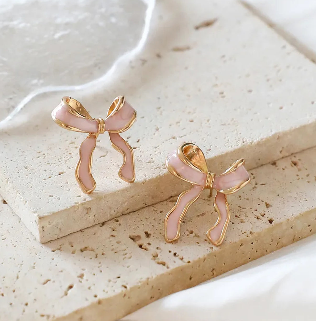 Pintrest Dainty Bow