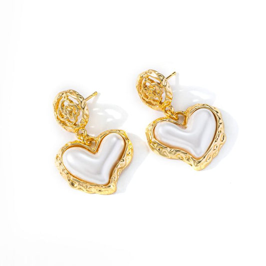 Bougie White Hearts
