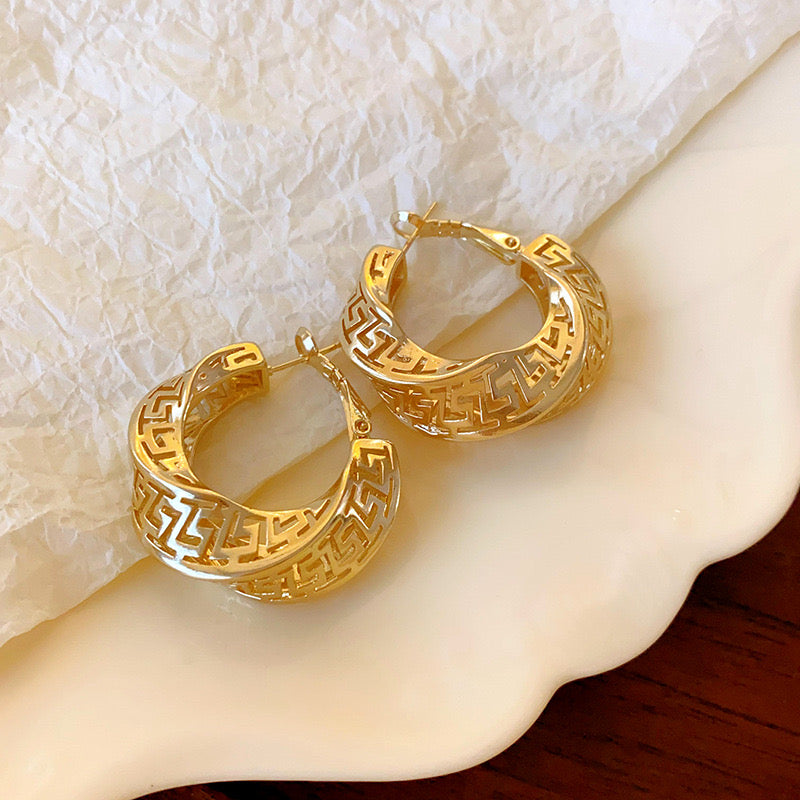 Greek Hoops