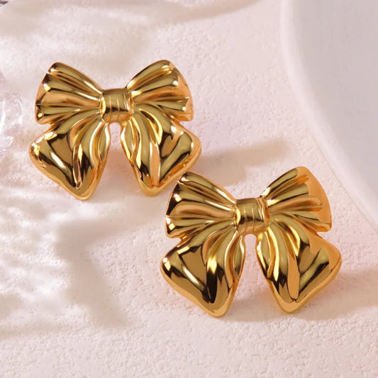 Golden Bow Stud