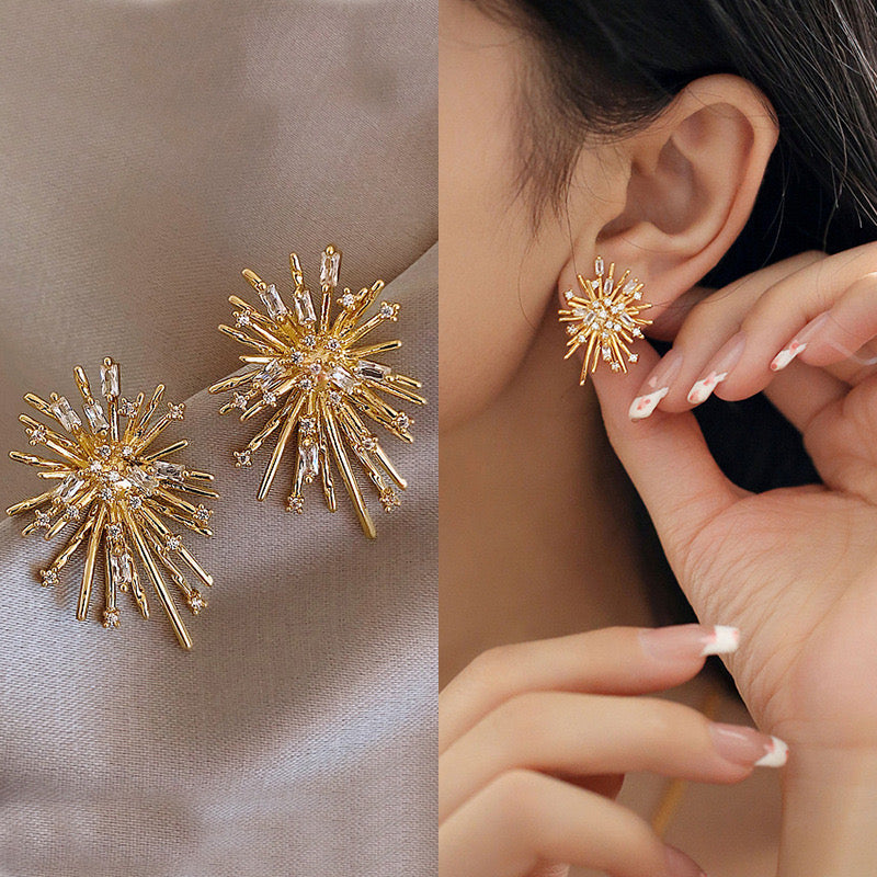 Snowflake Studs