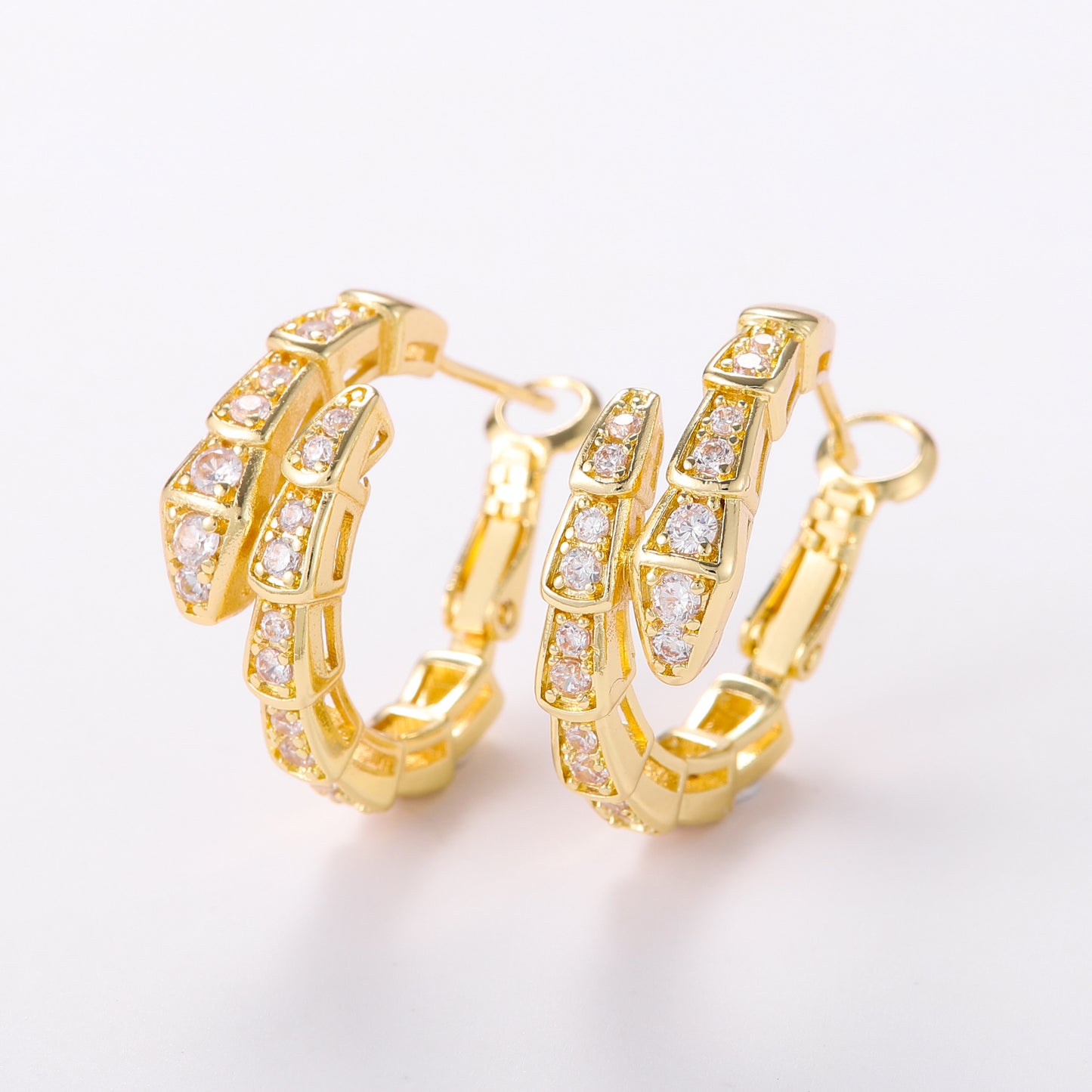 Serpentine Hoops