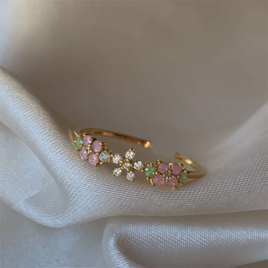 Demure White Flower Ring
