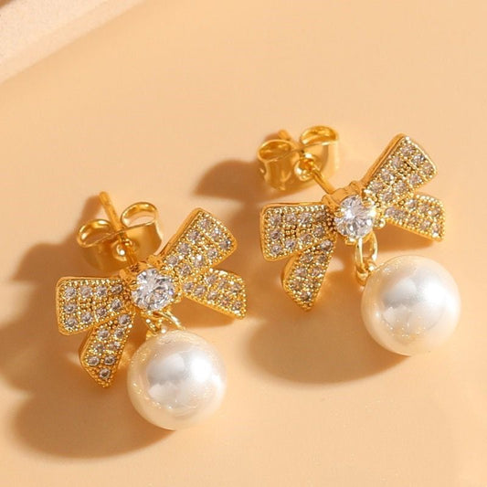 Celebrity Bow Pearl