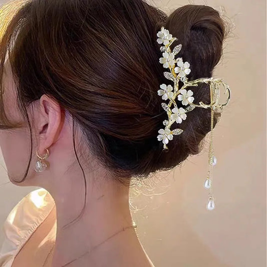 Floral Pearl Tassel Hair Claw